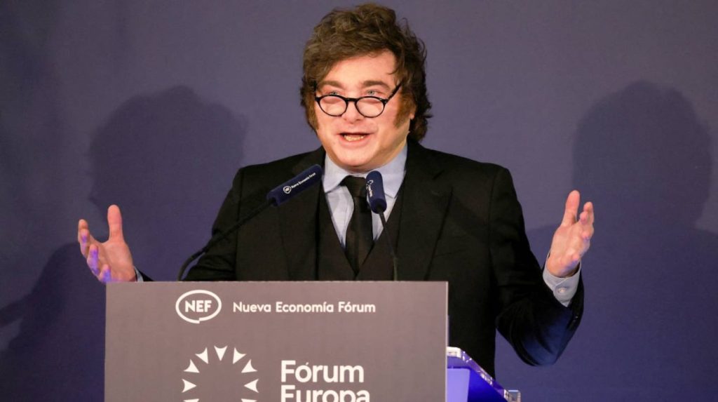 Javier Milei calificó de “impresentable y dictador” al presidente de España, Pedro Sánchez